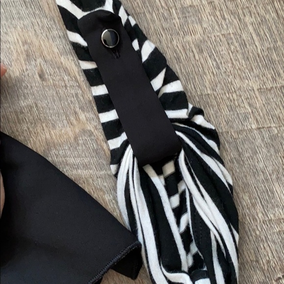 Striped Peplum Top - Picture 4 of 5